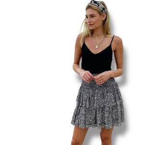 NWT by Anthropologie Size L Jennalyn Tiered Mini Ruffle Skirt - Coquette